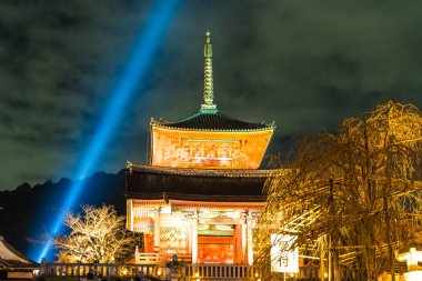Kiyomizu-dera Tapınağı güzel mimari Kyoto.