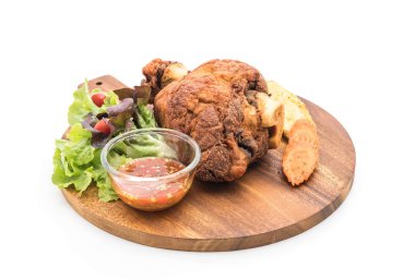 Gevrek domuz knuckle veya Alman domuz Hocks