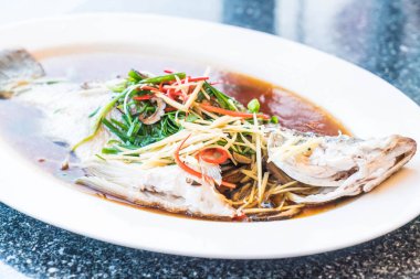  Soya soslu buğulama snapper 