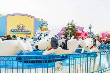 Osaka, Japonya - 21 Kasım 2016: temel tema park konumlar 