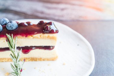 yaban mersini peynirli kek