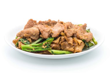 soya sosu ve domuz kızarmış noodle 