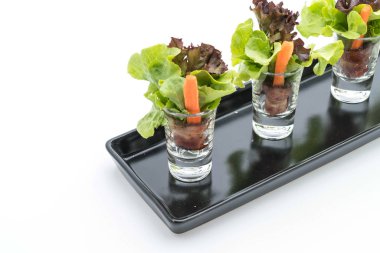 pastırma ile salata rulo