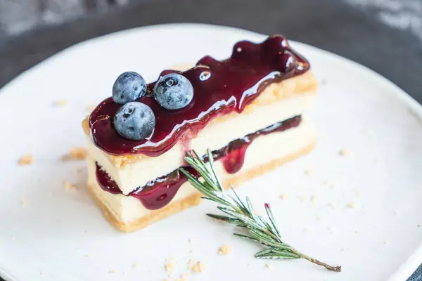 Blueberry cheese cake — Stock Photo, Image