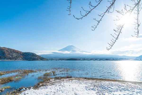 Góry San Fuji Kawaguchiko nad jeziorem. — Zdjęcie stockowe