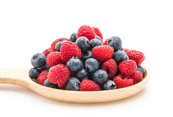 taze yaban mersini ve rasberry beyaz