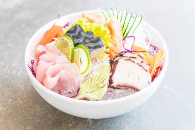 Karışık sashimi seti