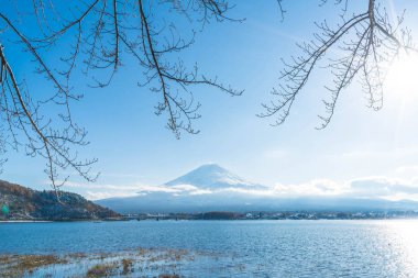 Dağ Fuji San Kawaguchiko Gölü.