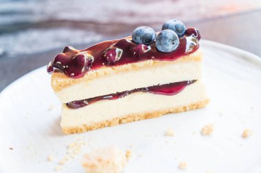 yaban mersini peynirli kek