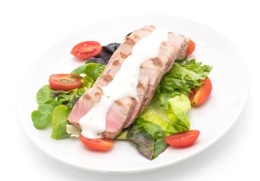 Tuna biftek salatası ile