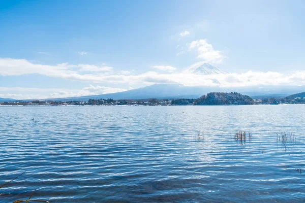 Dağ Fuji San Kawaguchiko Gölü.