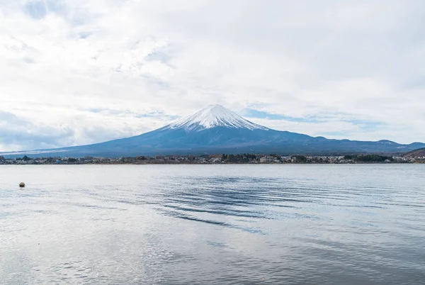 Montagne fuji san au lac kawaguchiko au Japon. — Photo