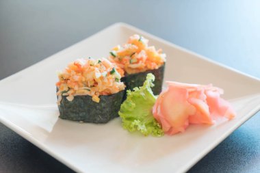 karışık sushi nigiri