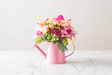 Güzel bir buket çiçek