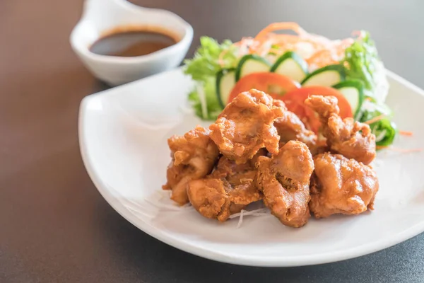 kızarmış piliç tonkatsu sos ile