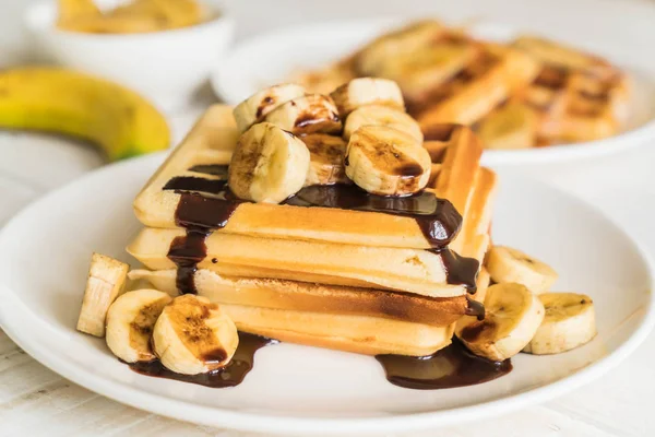 çikolata ile muz gözleme