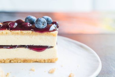 yaban mersini peynirli kek