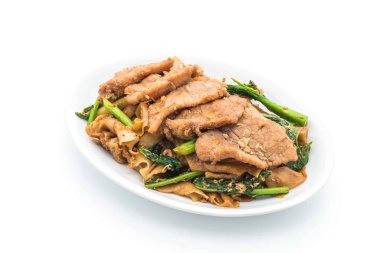 soya sosu ve domuz kızarmış noodle 