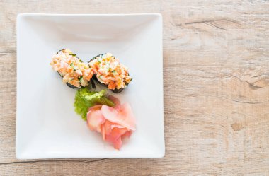 karışık sushi nigiri