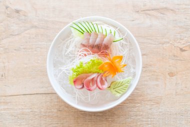 Sarı yüzgeçli orkinos balığı