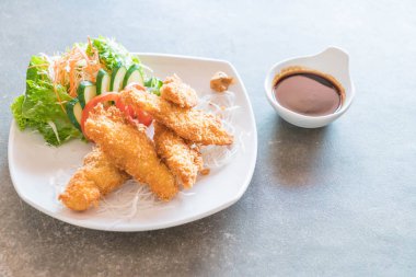 Kızarmış Balık tonkatsu sos ile