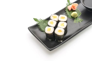 Turşu turp maki sushi-Japon gıda tarzı