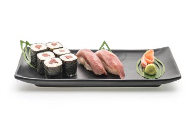  Red snapper nigiri ve maki sushi-Japon gıda tarzı