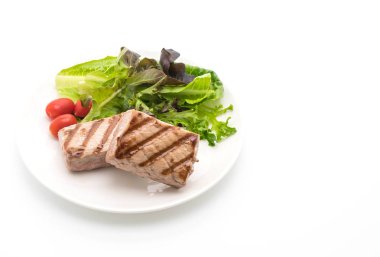 Tuna biftek salatası ile