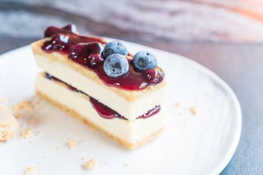 yaban mersini peynirli kek