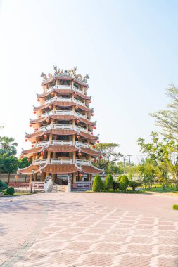 ejderha Müzesi: Suphanburi'nde güzel mimari