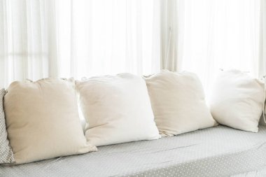 kanepe iç dekorasyon güzel yastık 