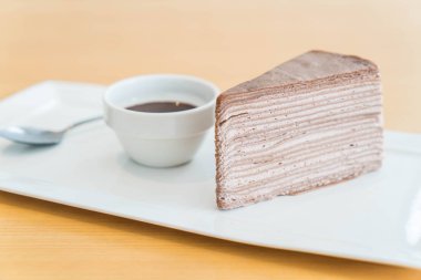 çikolatalı krep pasta