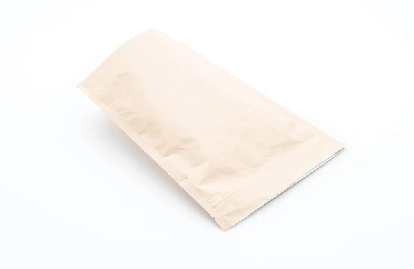 Papírový sáček na bílém — Stock fotografie