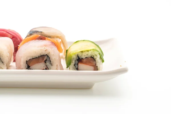 Смешанный суши-ролл - японский стиль питания — стоковое фото