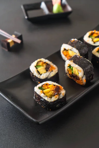 suşi roll - Japon gıda tarzı