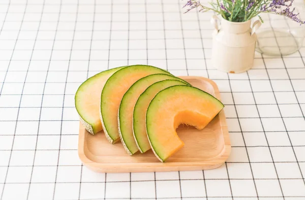 Färsk cantaloupemelon — Stockfoto