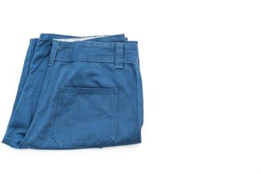 beyaz üzerine kısa pantolon