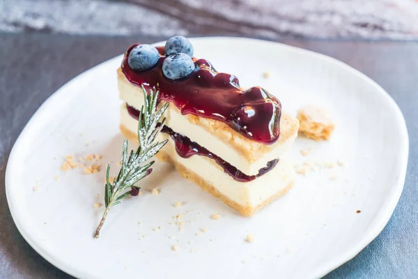 yaban mersini peynirli kek