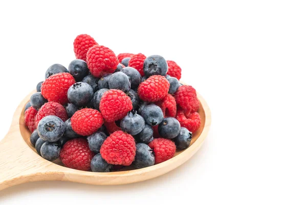 taze yaban mersini ve rasberry beyaz