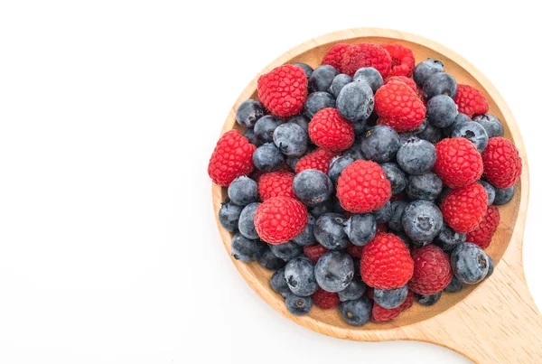 taze yaban mersini ve rasberry beyaz