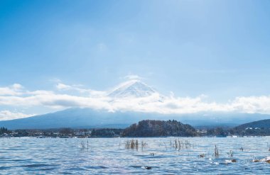 Dağ Fuji San Kawaguchiko Gölü.