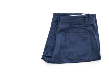 beyaz üzerine kısa pantolon