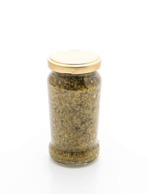 fesleğen pesto kavanoz
