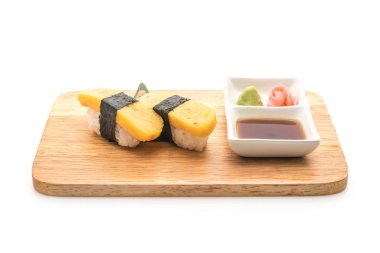 tatlı yumurta nigiri suşi - Japon gıda tarzı