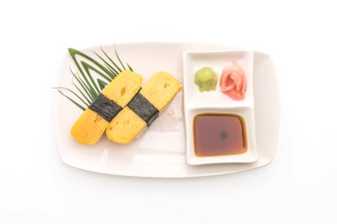 tatlı yumurta nigiri suşi - Japon gıda tarzı