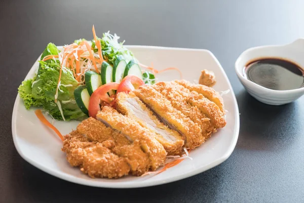 sebze soslu kızarmış pirzola domuz eti