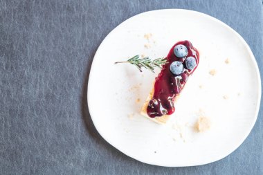 yaban mersini peynirli kek