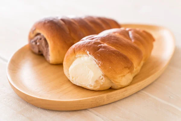 Semla med grädde — Stockfoto