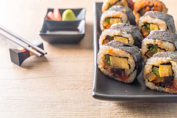 suşi roll - Japon gıda tarzı