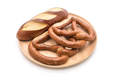 tuzlu kraker ve düz laugan ekmek 